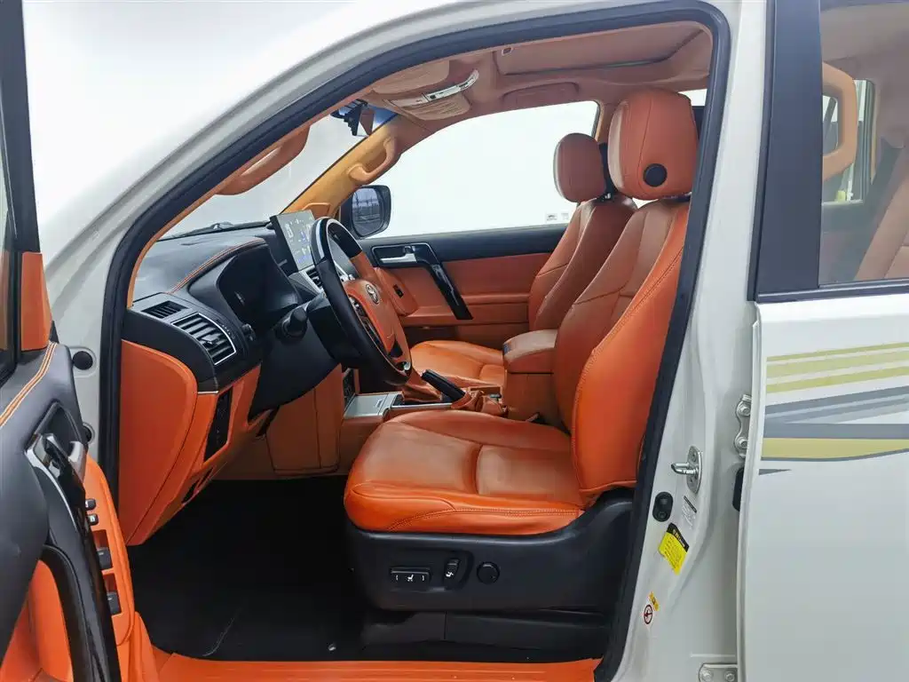 Toyota Prado 2019 — фото 10