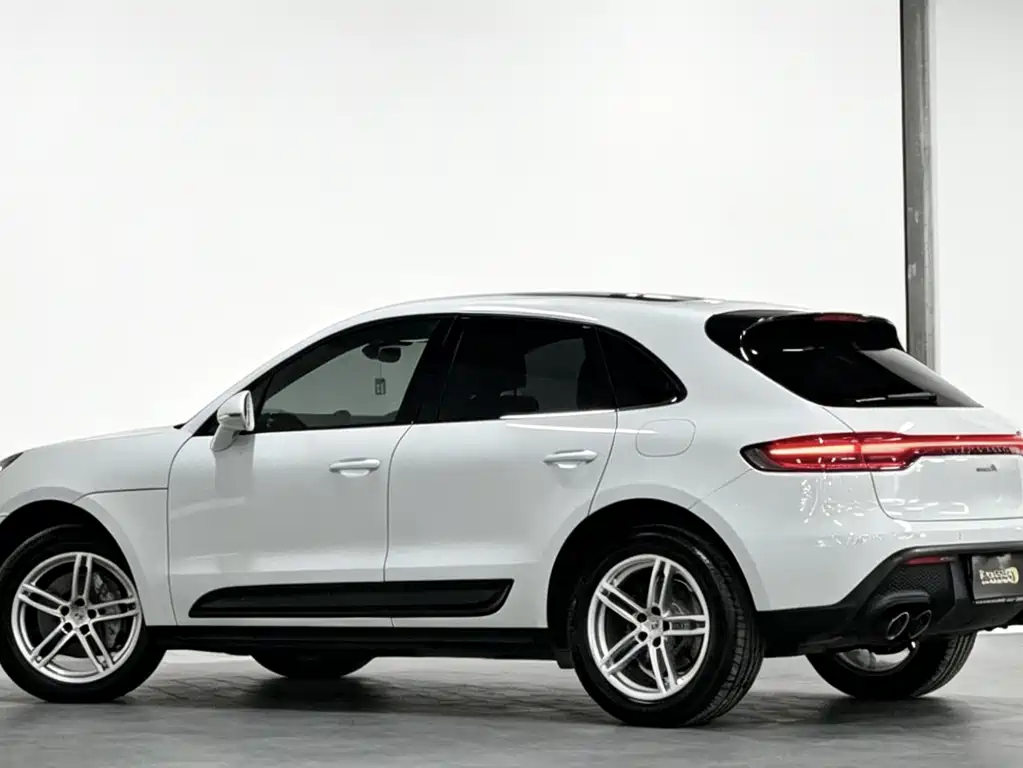 Porsche Macan 2022 — фото 4