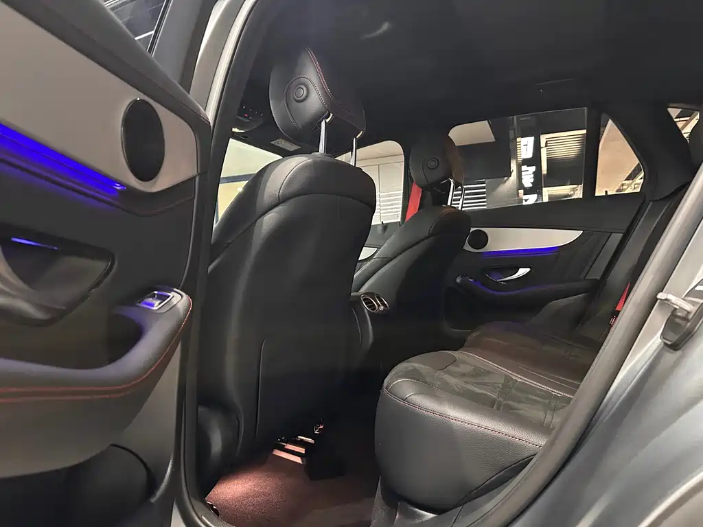 Mercedes-Benz GLC AMG 2023 — фото 9