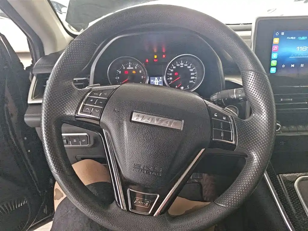 Haval M6 2023 — фото 11