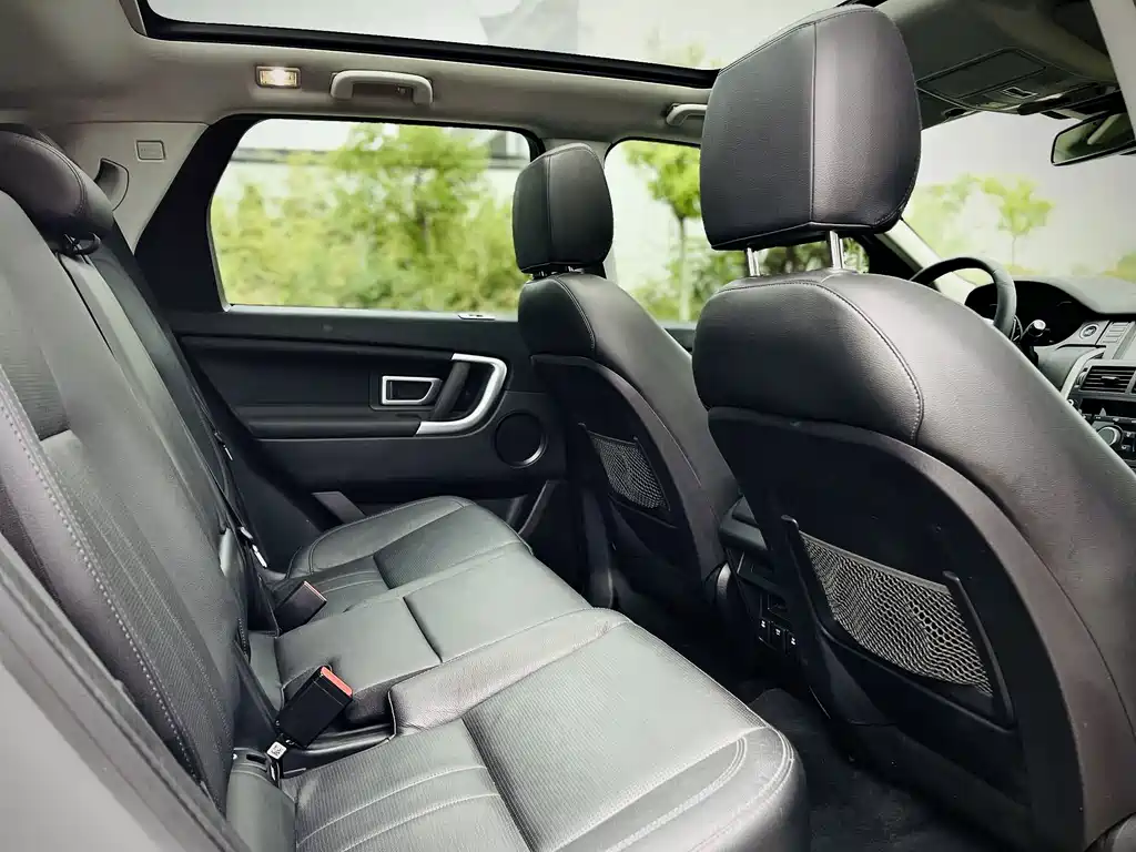 Land Rover Discovery Sport 2019 — фото 15