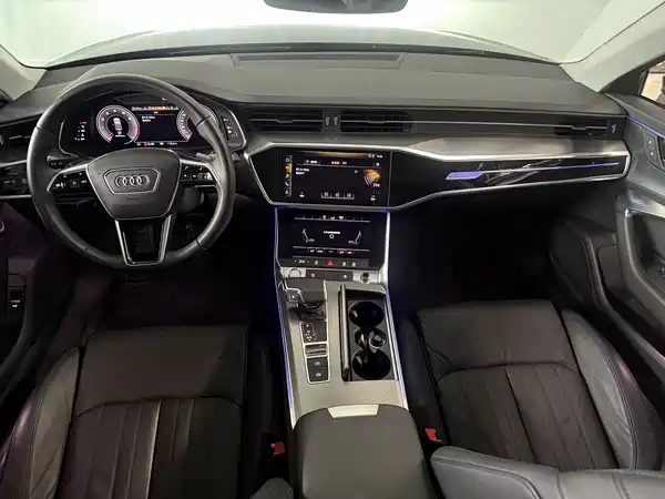 Audi A6L 2020