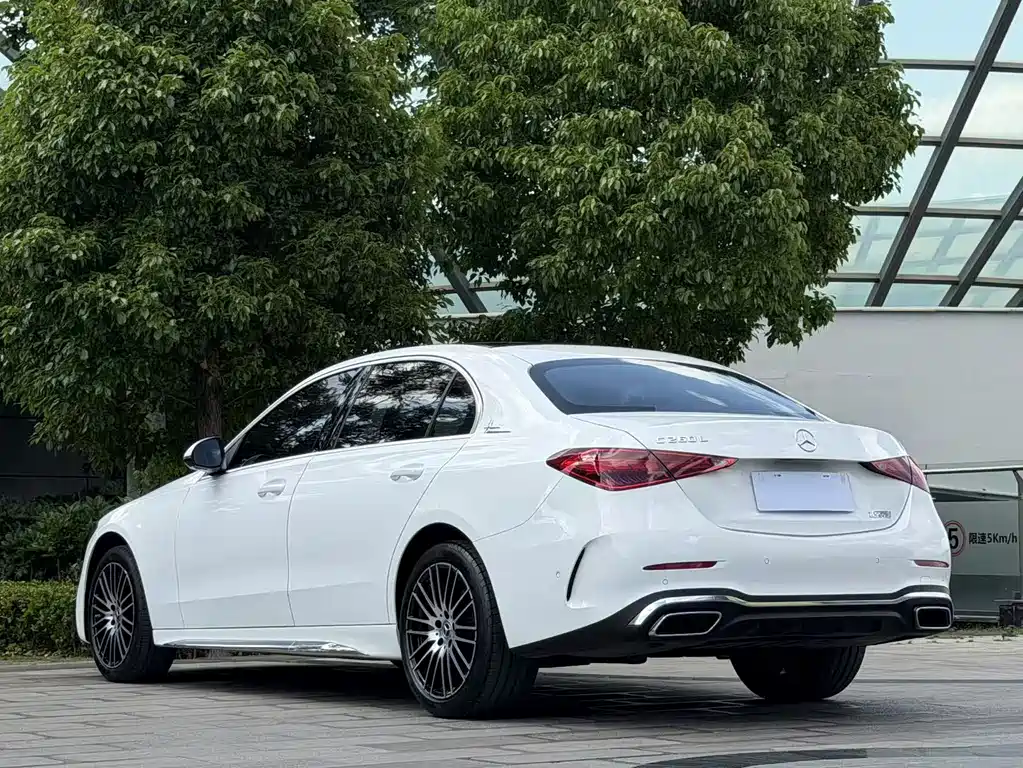 Mercedes-Benz C-Class 2022 — фото 9