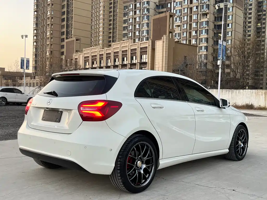 Mercedes-Benz A-Class 2017