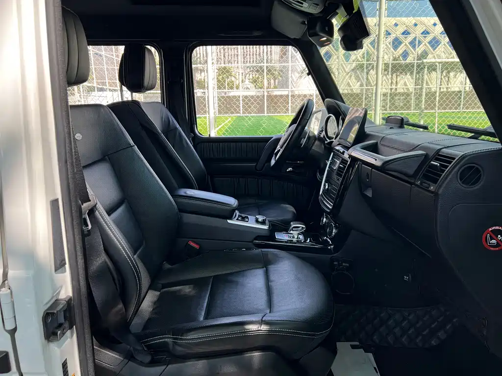 Mercedes-Benz G-Class AMG 2017 — фото 12