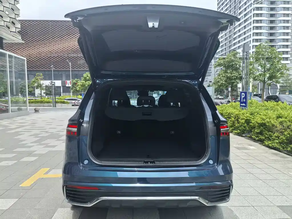 Geely Xingyue L 2022 — фото 18