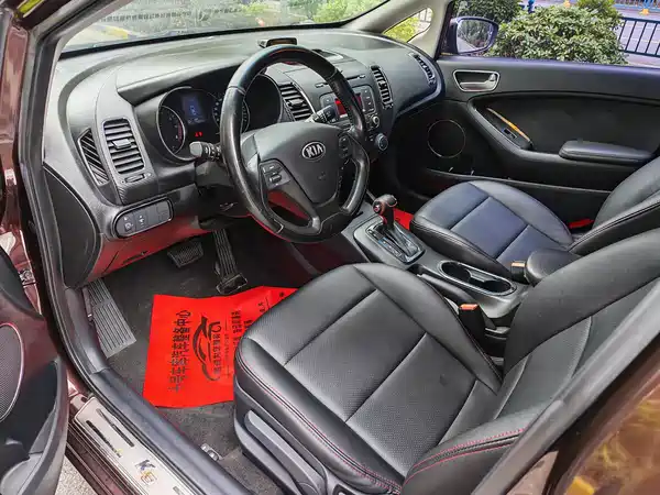 Kia K3 2013