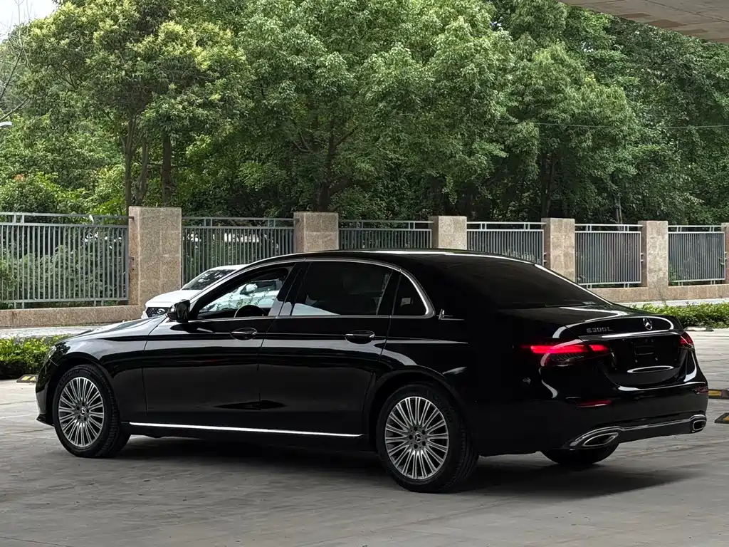 Mercedes-Benz E-Class 2020