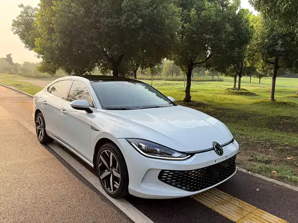 Volkswagen Lamando 2023