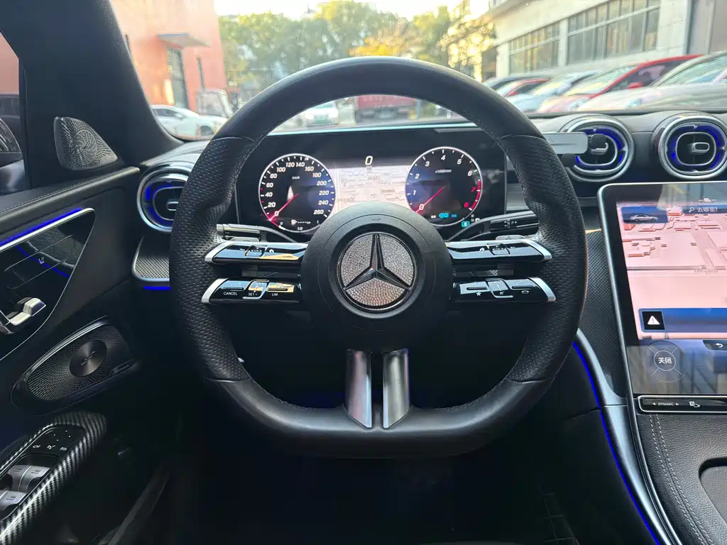 Mercedes-Benz C-Class 2022 — фото 9