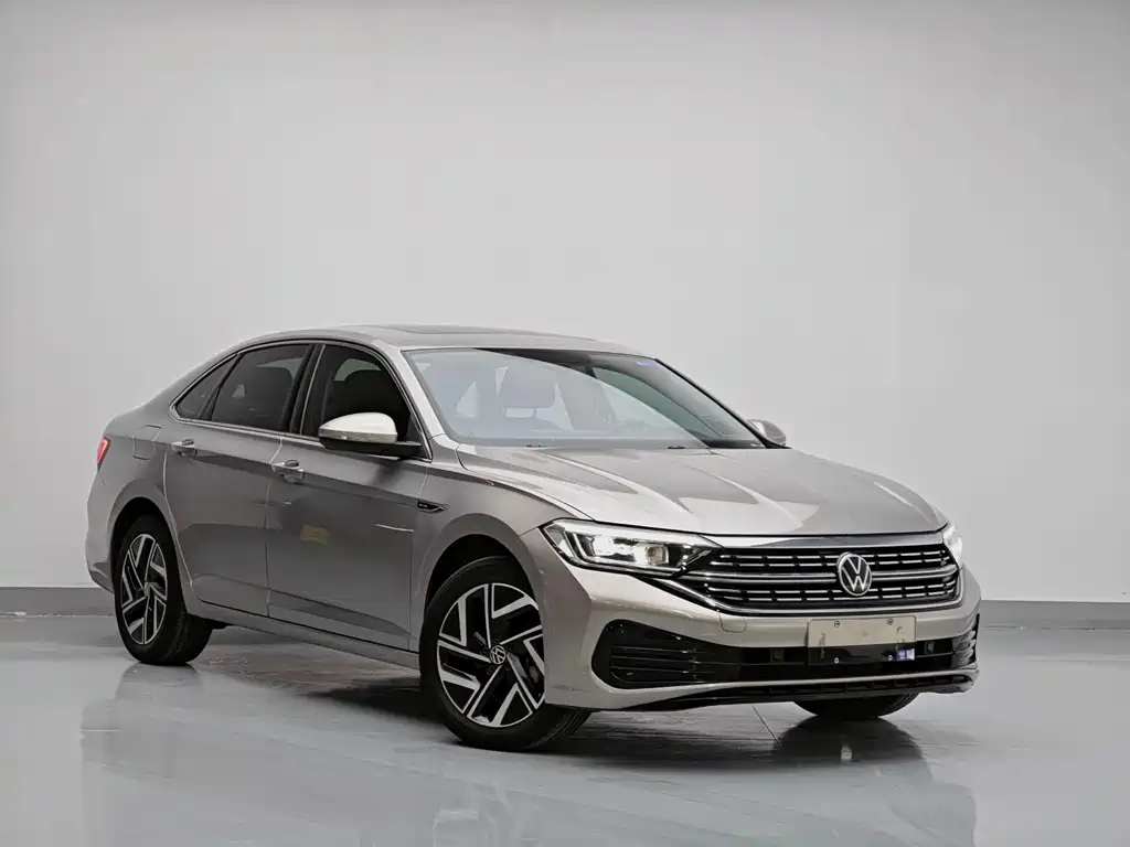 Volkswagen Sagitar 2022