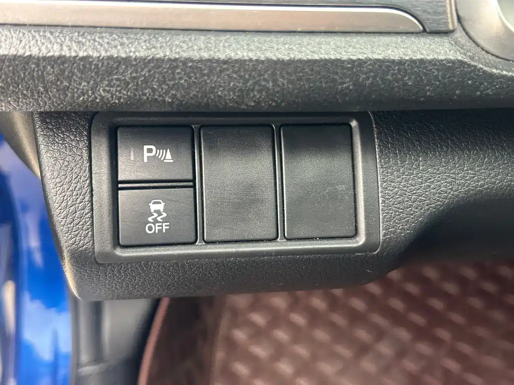 Honda Civic 2019 — фото 13