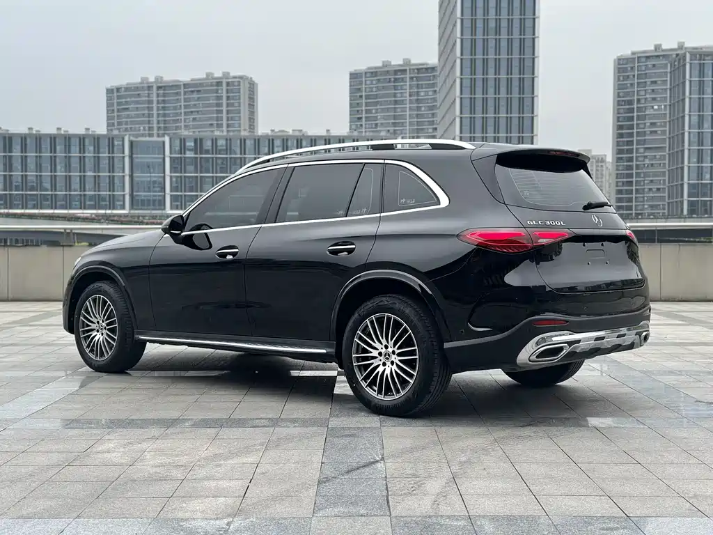 Mercedes-Benz GLC 2026