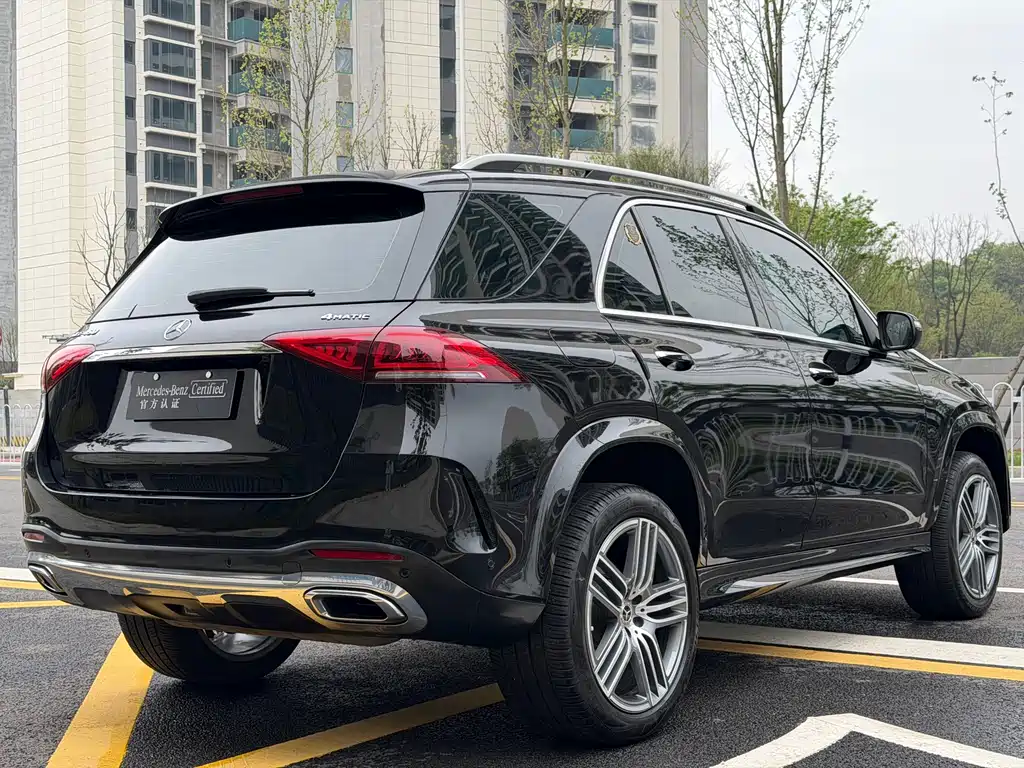 Mercedes-Benz GLE 2020 — фото 15