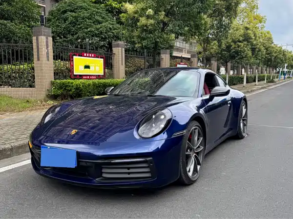 Porsche 911 2021