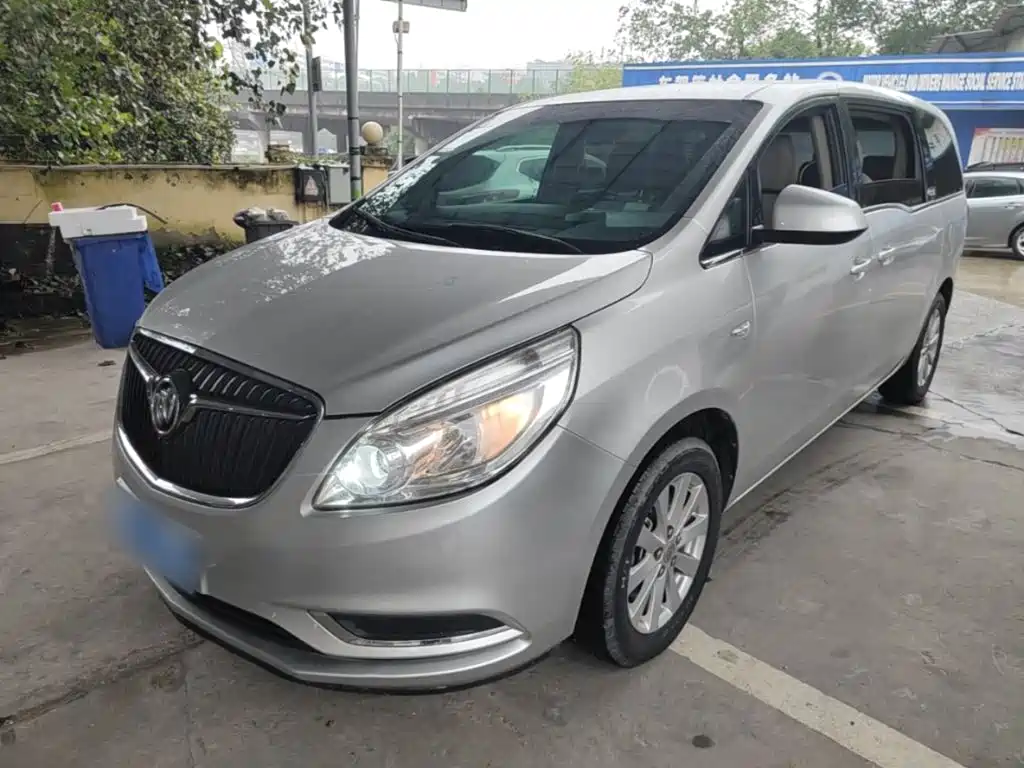 Buick GL8 2017