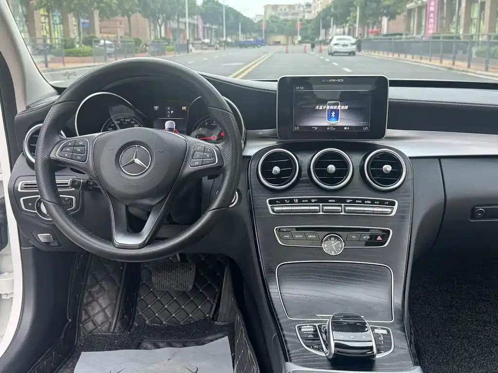 Mercedes-Benz C-Class 2018 — фото 13