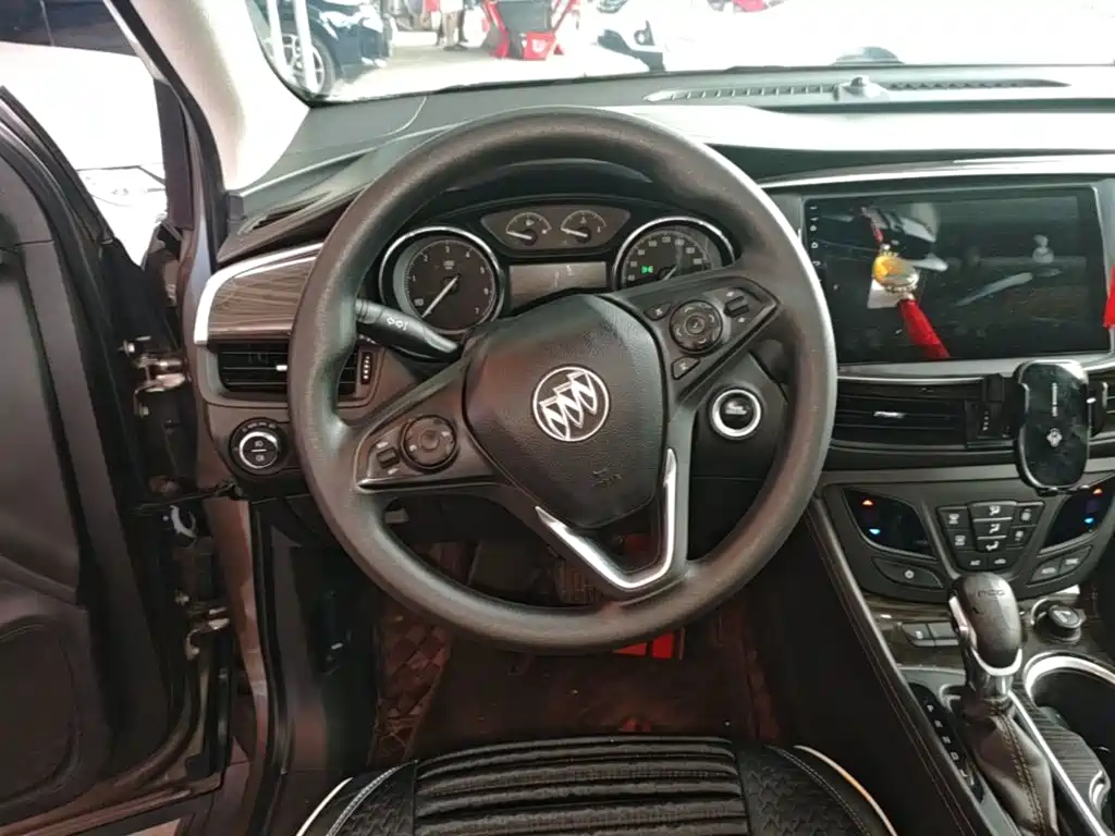 Buick Envision Plus 2018 — фото 11