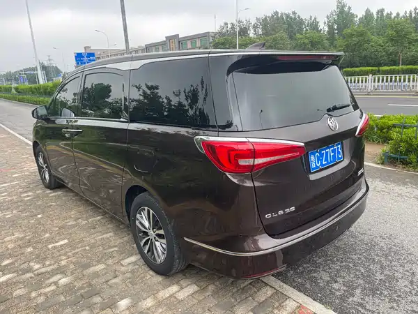 Buick GL8 2017