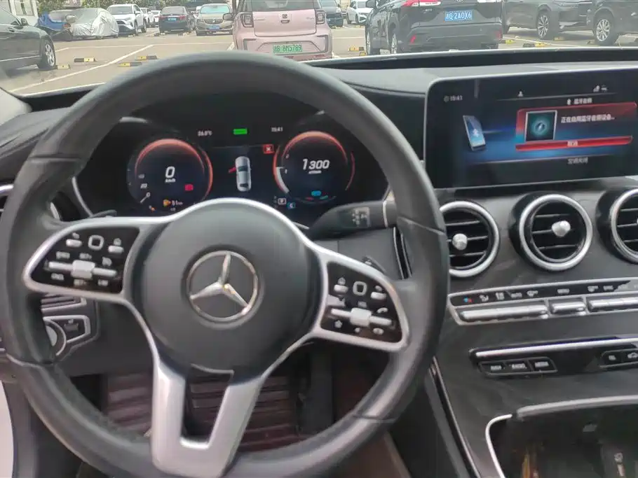 Mercedes-Benz C-Class 2019 — фото 12