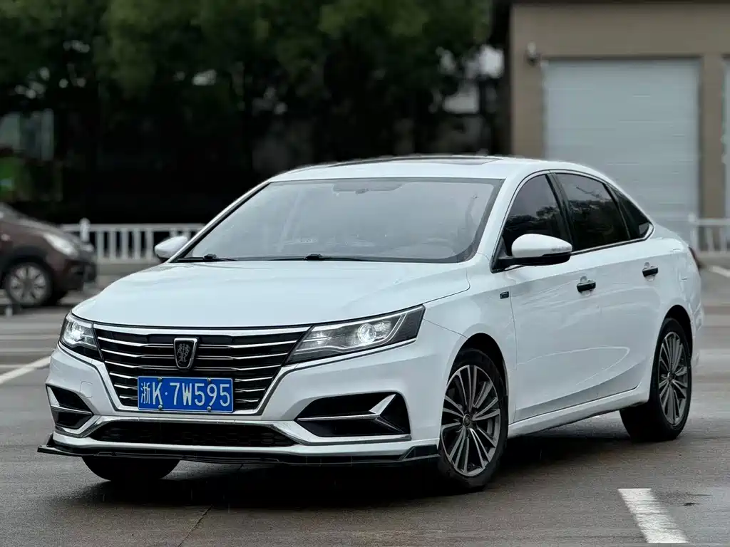 Roewe i6 Classic 2019 — фото 1
