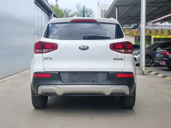Kia KX3 2015