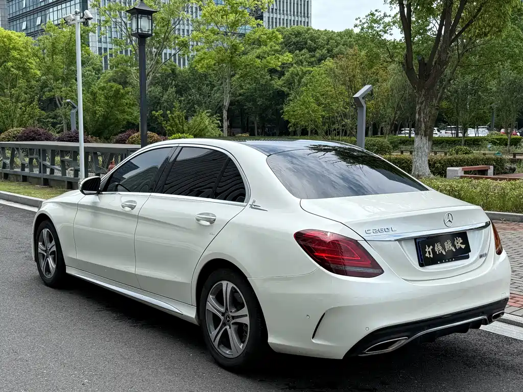 Mercedes-Benz C-Class 2020 — фото 12