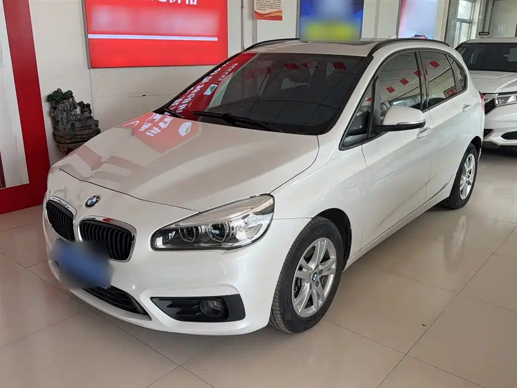BMW 2 Series Active Tourer 2018 — фото 1