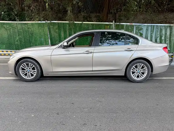BMW 3 Series 2013