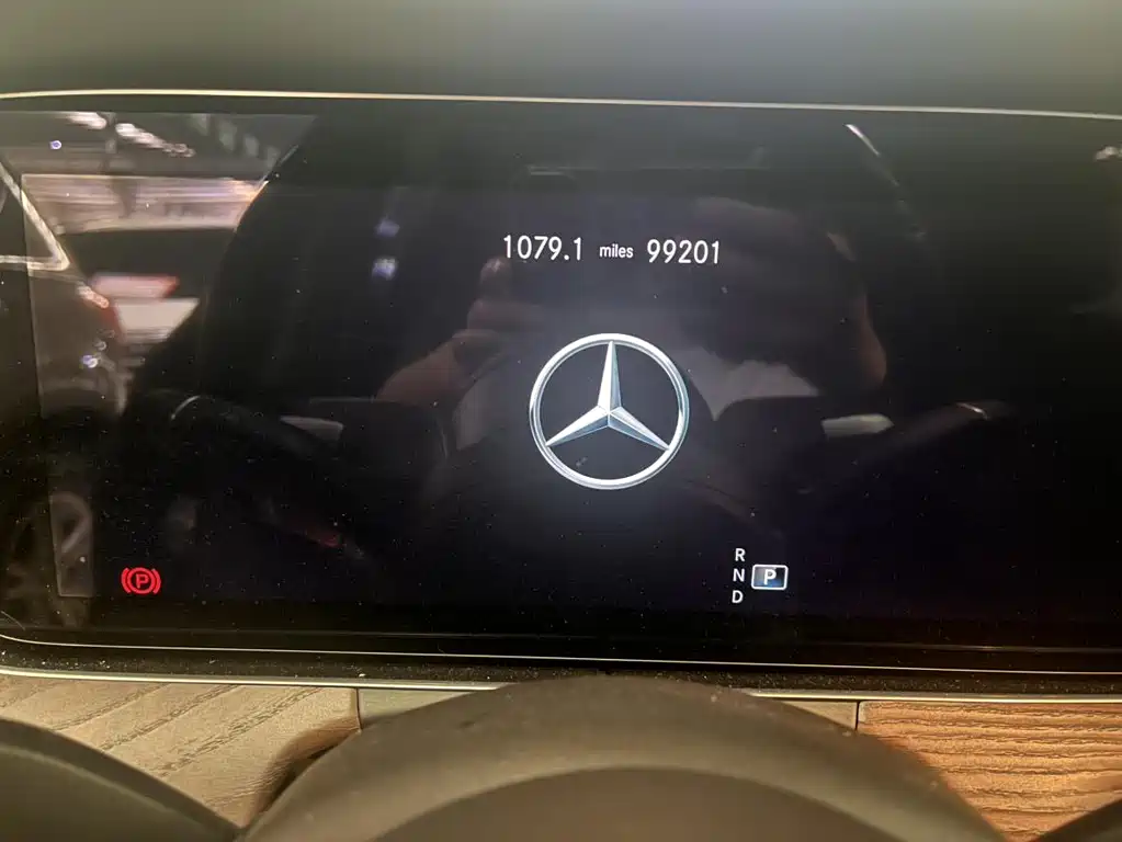Mercedes-Benz E-Class 2021 — фото 10