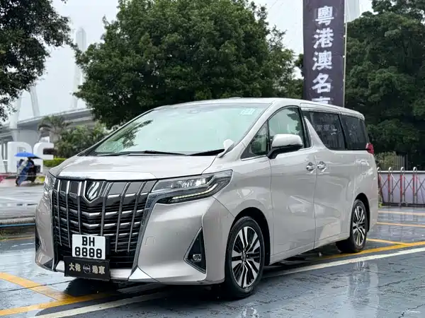 Toyota Alphard 2018