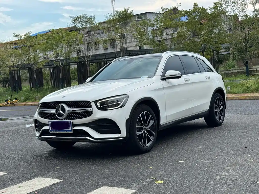 Mercedes-Benz GLC 2021 — фото 1