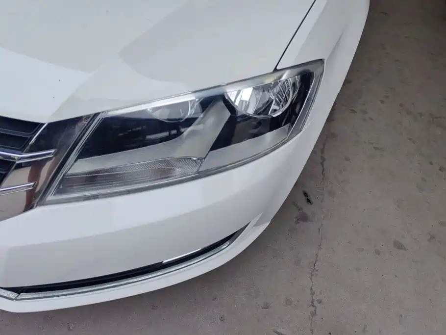 Volkswagen Gran Lavida 2015