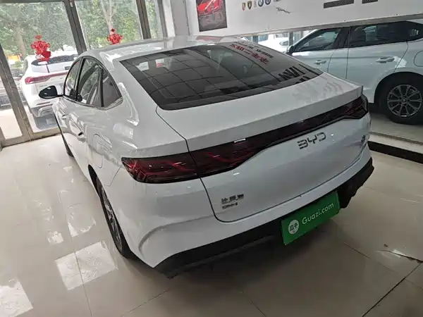 BYD Qin L 2024