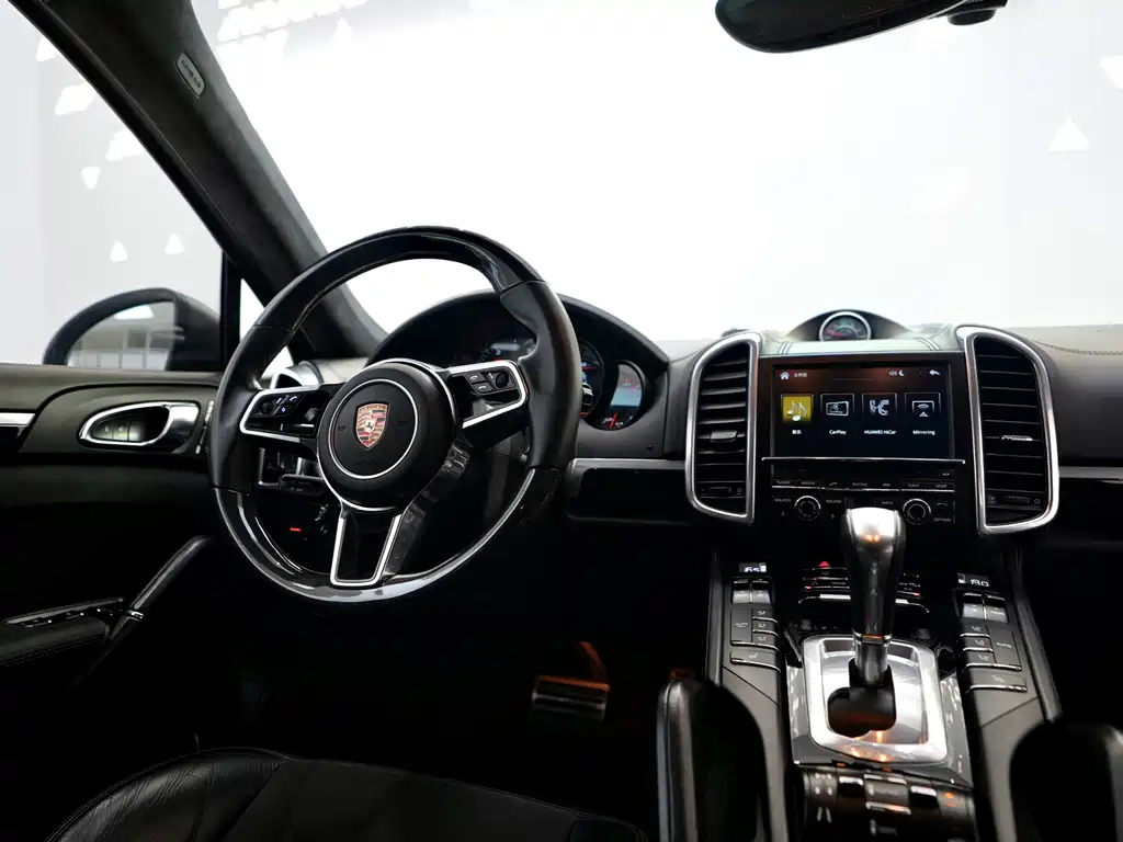 Porsche Cayenne 2013 — фото 19