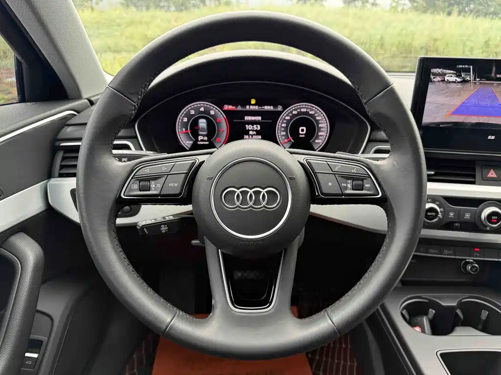 Audi A4L 2023 — фото 23