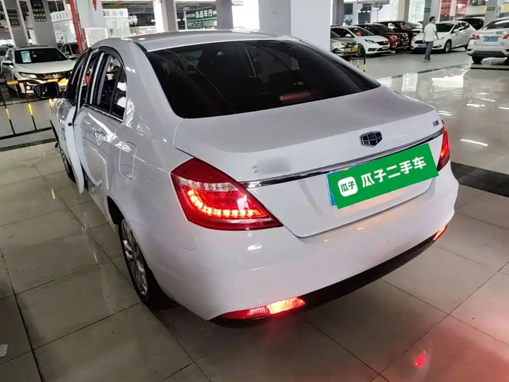 Geely Emgrand 2016