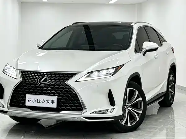 Lexus RX 2021
