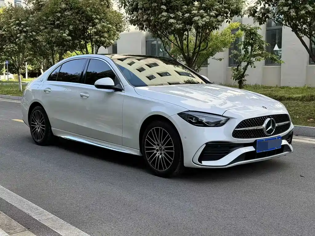 Mercedes-Benz C-Class 2022 — фото 3