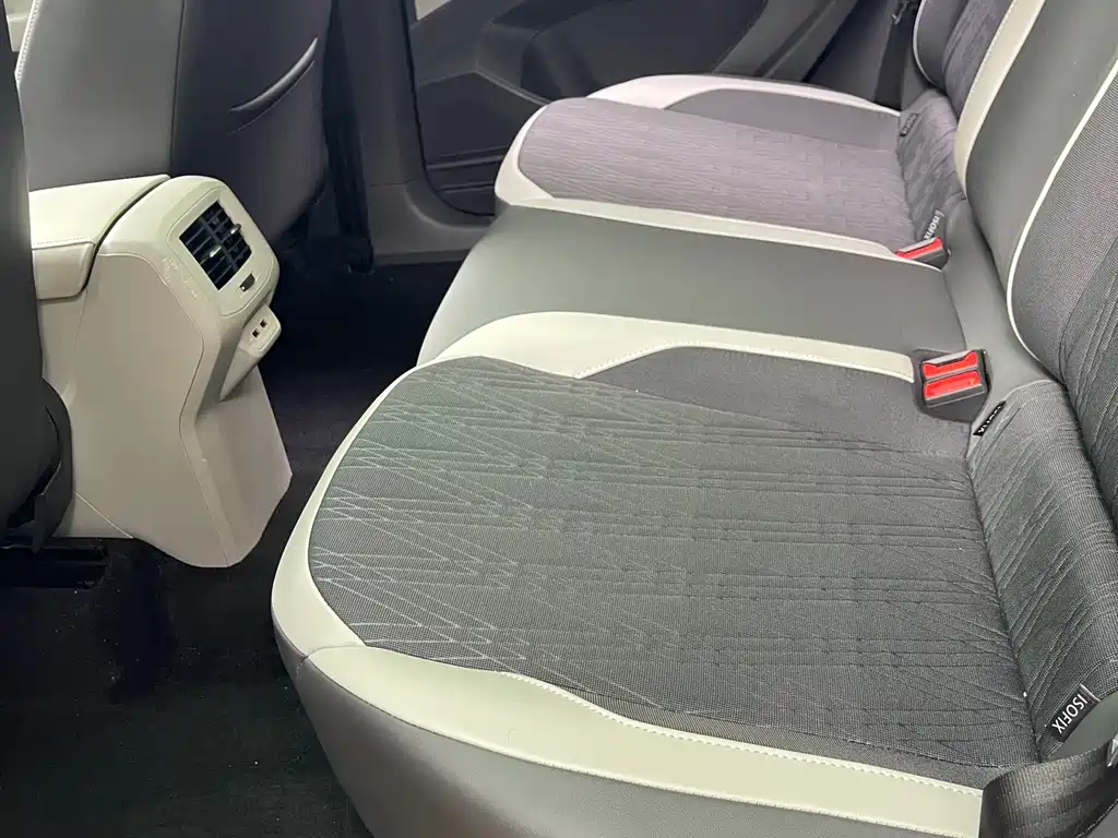 Volkswagen T-Cross 2019 — фото 13
