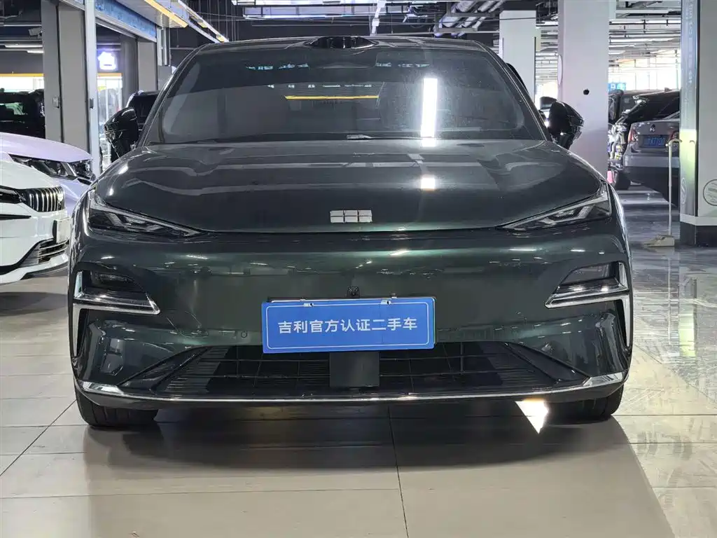 Geely Galaxy Starshine 8 2025 — фото 2