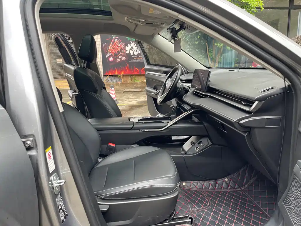 Haval H6 2023 — фото 12