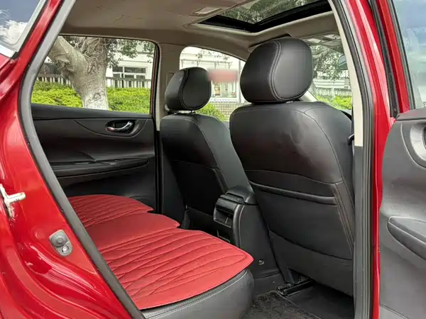 Nissan Tiida 2019