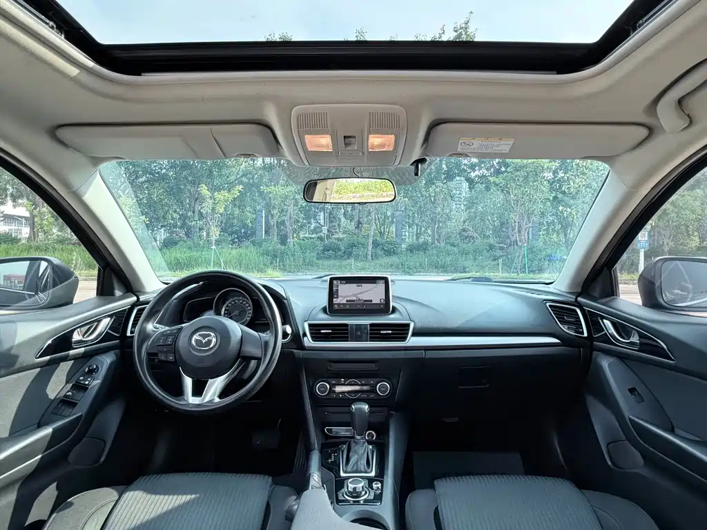 Mazda 3 Angkesela 2016 — фото 10