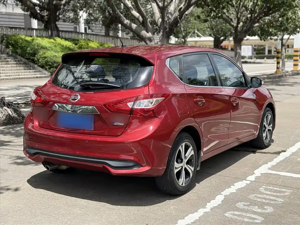 Nissan Tiida 2019 — фото 12