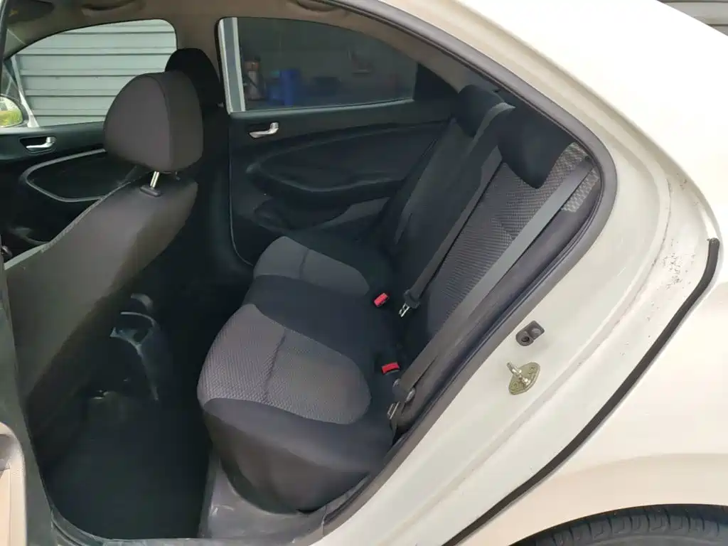 Hyundai Verna 2019 — фото 17
