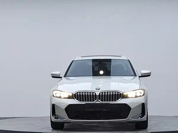 BMW 3 Series 2022