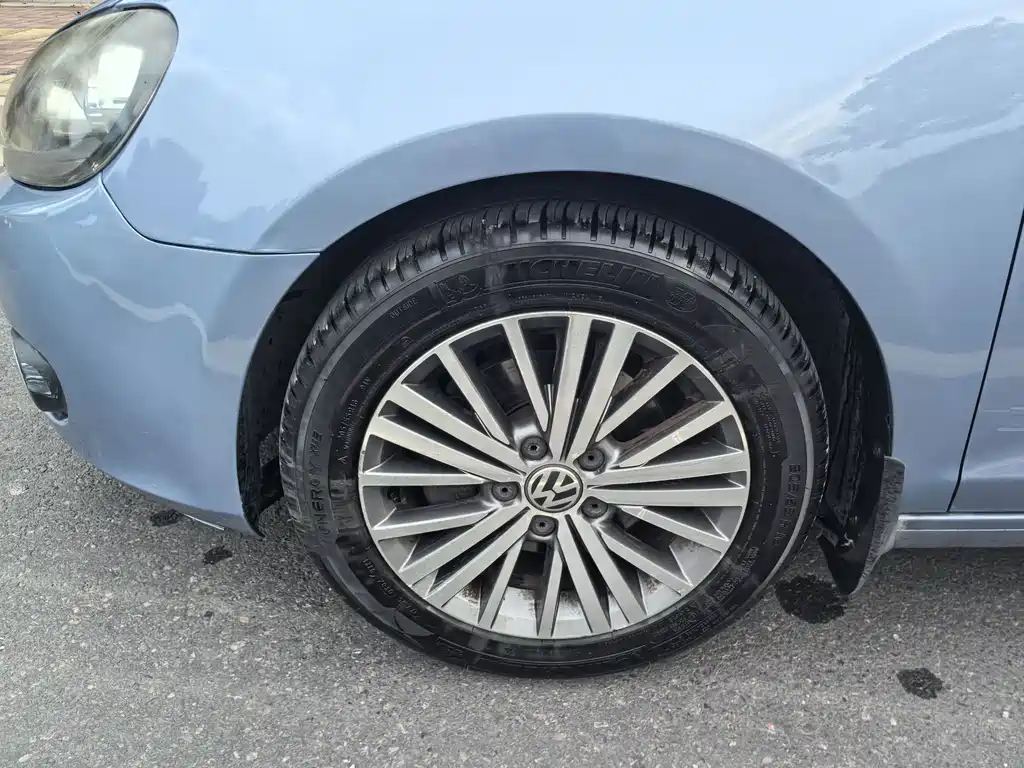 Volkswagen Golf 2014