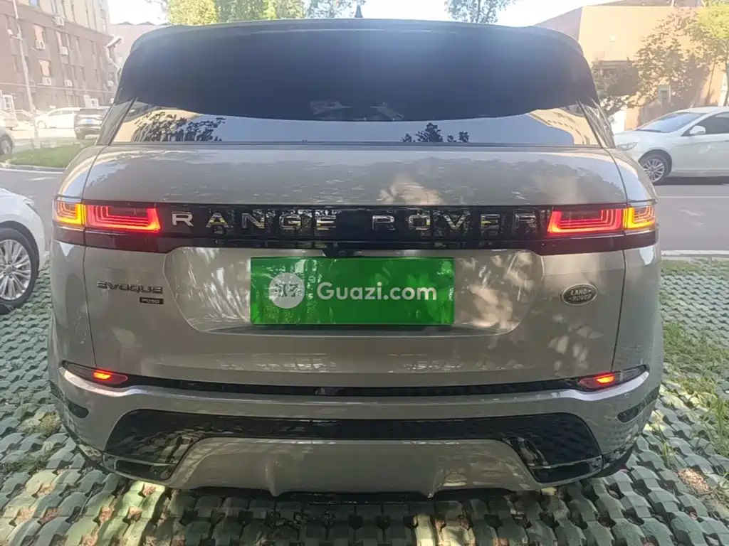 Land Rover Range Rover Evoque 2022 — фото 6