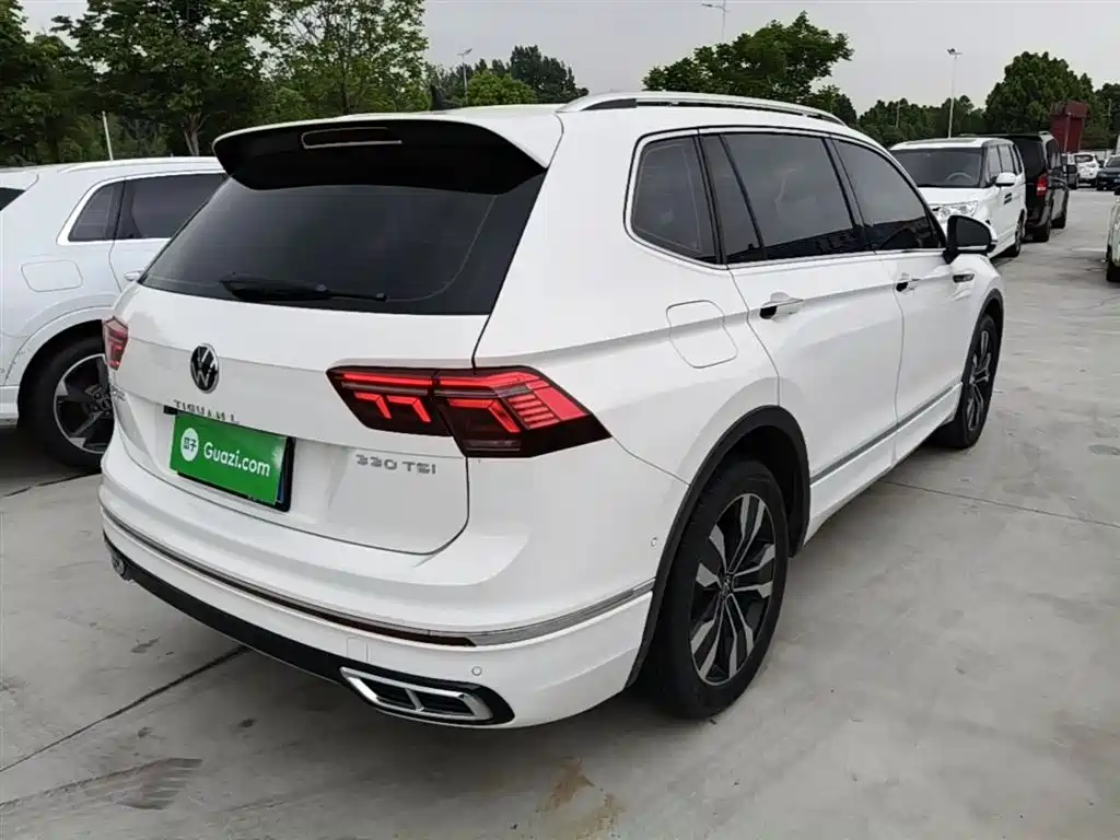 Volkswagen Tiguan L 2021 — фото 7